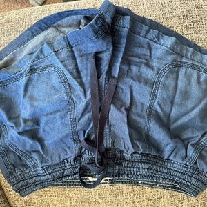 Woman's Altar'd State Linen Shorts